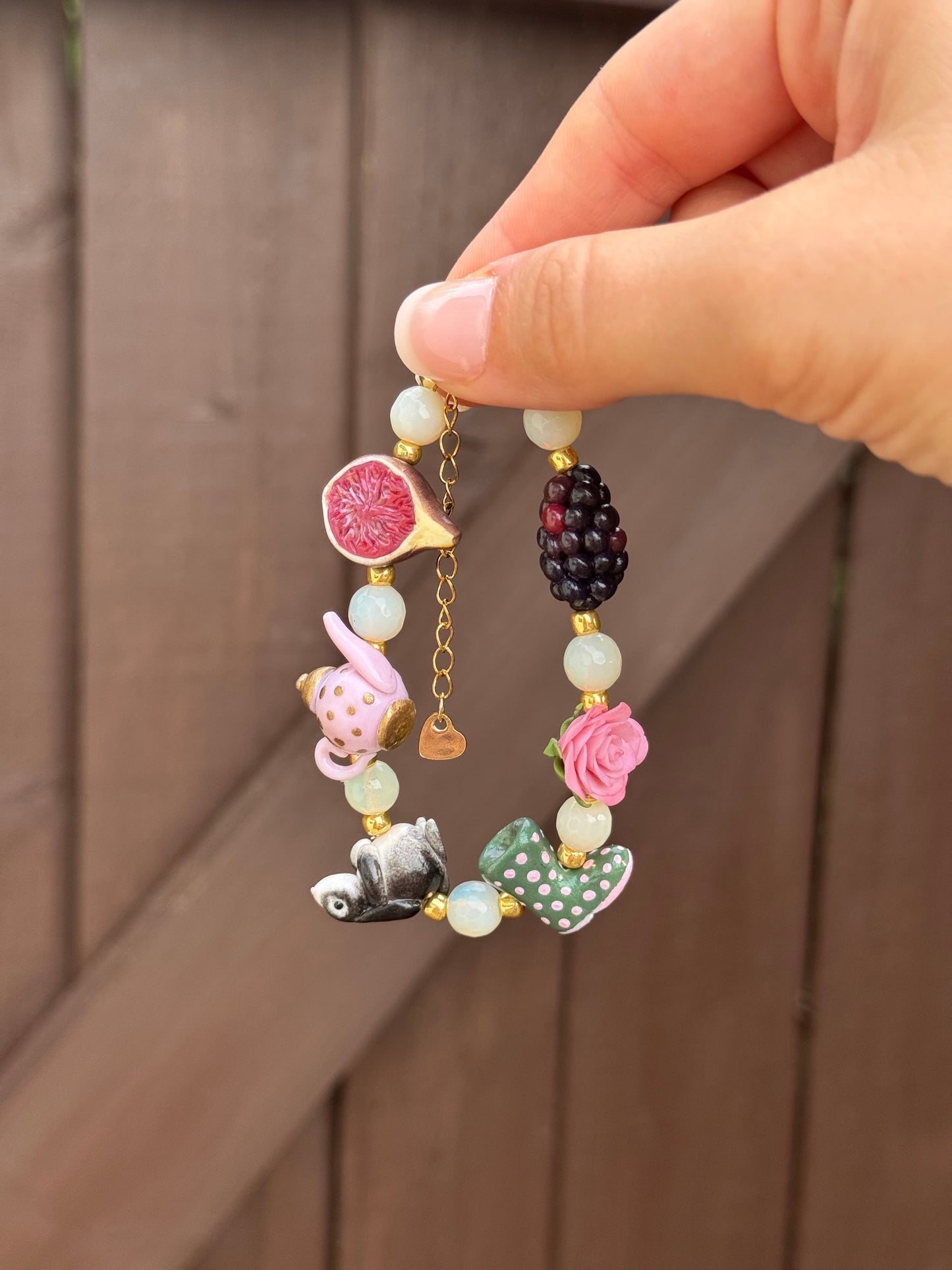 Cozy Girl Bracelet 🐰 (limited piece)